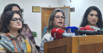 সংসদের অর্ধেক আসনসহ আর্থিক সহায়তা চাইলেন নারী নেত্রীরা