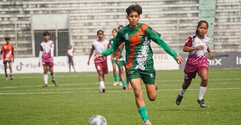 সেনাবাহিনীর ১৮ গোলে সুলতানার রেকর্ড ৯