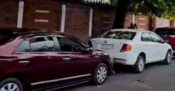 তেলের জন্য আজও দীর্ঘ লাইন পাম্প গুলোতে