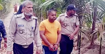 ইয়াবা বিক্রির অভিযোগে বিএনপি নেতা গ্রেফতার