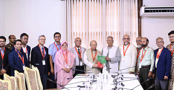 Health reform commission submits report to Yunus