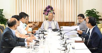 Yunus orders swift action to boost Ctg port capacity