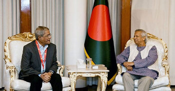 Chief Adviser urges countrymen to remain calm, united