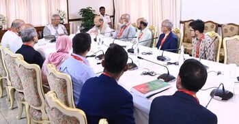 Yunus orders immediate implementation of key health reform proposals