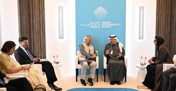 UAE health minister calls Yunus in Dubai