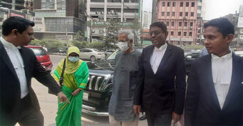 Dr Yunus’ bail extended in labour law violation case