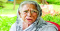 হুমায়ূন আহমেদের মা আয়শা ফয়েজ হাসপাতালে