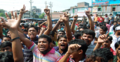 আশুলিয়ায় শ্রমিক বিক্ষোভ, কারখানা বন্ধ ঘোষণা