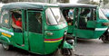 পুলিশকে ম্যানেজ করেই চলছে অটোরিকশা
