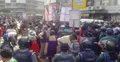 অবরোধ-হরতালের প্রতিবাদে ঝাড়ু মিছিল