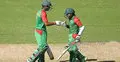 মুশফিকের হাফ সেঞ্চুরি 