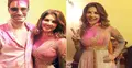 হোলির রঙে রঙিন সানি লিওন