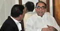 আব্বাসকে বুধবার পর্যন্ত গ্রেফতার না করার নির্দেশ