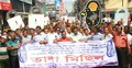 বরিশালে জাতীয় শিক্ষক-কর্মচারী ফ্রন্টের তালা মিছিল 
