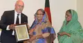 যুক্তরাষ্ট্রের বিশ্ববিদ্যালয়ের সম্মাননা পেলেন প্রধানমন্ত্রী