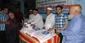 চট্টগ্রামে ইফতার ও সেহরি সামগ্রী বিতরণ মনজুরের