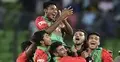অঝোর বৃষ্টিতেও মাঠে ছিলেন চট্টগ্রামের দর্শক