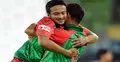 ডু প্লেসিকে ফেরালেন সাকিব 