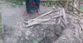 ঝিনাইদহে কবর থেকে কঙ্কাল চুরি : আতঙ্কে গ্রামবাসী