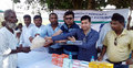 সিরাজগঞ্জে বন্যায় ক্ষতিগ্রস্তদের মাঝে চাল বিতরণ