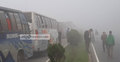 ঘন কুয়াশায় বঙ্গবন্ধু সেতু মহাসড়কে যান চলাচল বন্ধ