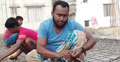 শিক্ষক মাহবুবুর রহমান এখন নির্মাণ শ্রমিক