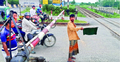 সিগন্যালম্যান থাকেন বাড়িতে, রেলক্রসিংয়ের দায়িত্বে প্রতিবন্ধী