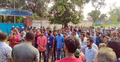 পুনর্নিয়োগের দাবিতে যমুনা সার কারখানায় শ্রমিক বিক্ষোভ