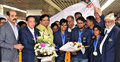 স্বর্ণজয়ী আরচারি দলকে বিমানবন্দরে ক্রীড়া প্রতিমন্ত্রীর অভ্যর্থনা