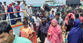 বাংলাবাজার ঘাটে যাত্রীর চাপ, বাড়তি ভাড়া আদায়ের অভিযোগ