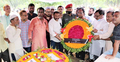 গাফ্‌ফার চৌধুরীর সমাধিতে ডিএনসিসির শ্রদ্ধা