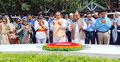 বঙ্গবন্ধুর সমাধিতে আপিল বিভাগের নবনিযুক্ত দুই বিচারপতির শ্রদ্ধা