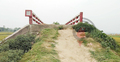 ব্রিজ আছে, নেই সংযোগ সড়ক