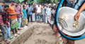 মাটি খুঁড়তে গিয়ে রৌপ্য মুদ্রা উদ্ধার