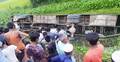 নোয়াখালীতে নিয়ন্ত্রণ হারিয়ে যাত্রীবাহী বাস খাদে, আহত ২৫