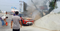 পাবনায় চলন্ত প্রাইভেটকারে আগুন