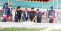 বঙ্গবন্ধুর সমাধিতে র‌্যাব মহাপরিচালক ও অতিরিক্ত আইজিপির শ্রদ্ধা