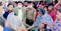 বাঘের আক্রমণে নিহতের দুই পরিবারকে জেলা প্রশাসকের সহযোগিতা