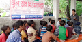 ঝরে পড়া শিশুদের মাঝে শিক্ষার আলো ছড়াচ্ছেন প্রভাষক
