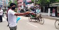 ভ্রাম্যমাণ আদালতে তরুণের শাস্তি মাস্ক কিনে বিতরণ