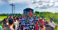 দাবি আদায়ে এবার ট্রেন আটকে দিলো চা-শ্রমিকরা