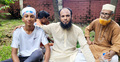ছেলেকে নিয়ে জামায়াতের সমাবেশে এসেছেন বাবা