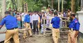 শিক্ষক পরিবারের চলাচলের পথে দেওয়া সেই বেড়া অপসারণ
