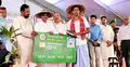 প্রধানমন্ত্রী তার বাবা-মায়ের মতো কৃষিবান্ধব আদর্শে বিশ্বাসী