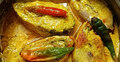 ছুটির দুপুরে গরম ভাতে খান ভাপা ইলিশ