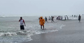 বৈরী আবহাওয়ায় সাগর উত্তাল
