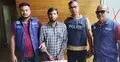 পারিবারিক কলহ-মানসিক ক্ষোভ থেকে কাঁচি দিয়ে বাবা-মাকে হত্যা