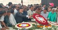 জিয়াউর রহমান ও খালেদা জিয়ার কবরে উত্তর সিটি প্রশাসকের শ্রদ্ধা