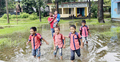 বিদ্যালয়ের মাঠে হাঁটু পানি, উৎকণ্ঠায় শিক্ষার্থী-অভিভাবকরা