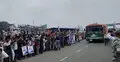 সড়কে দাঁড়িয়ে শুভেচ্ছা জানালেন ফরিদপুরের হাজারো নেতাকর্মী